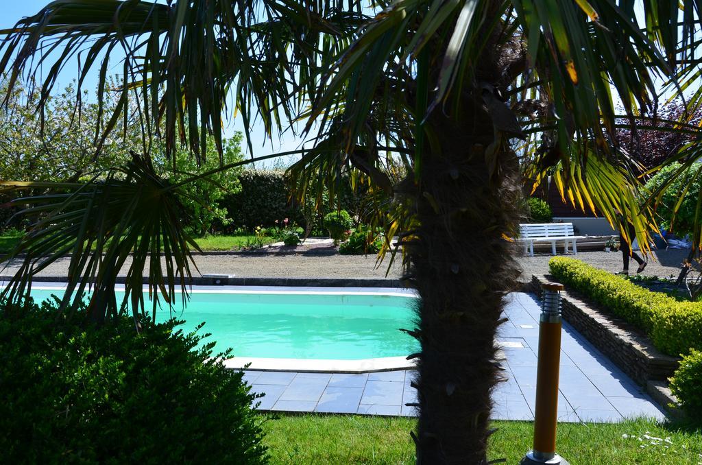 Maison D'Hotes La Closeraie De La Baie Saint-Méloir-des-Ondes Esterno foto