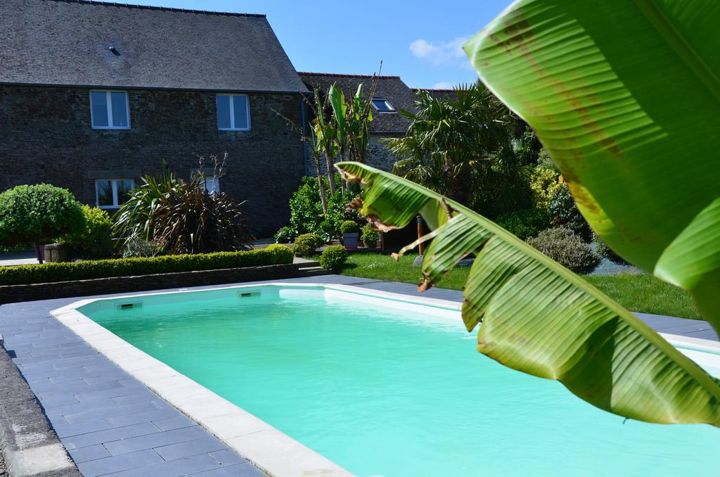 Maison D'Hotes La Closeraie De La Baie Saint-Méloir-des-Ondes Esterno foto